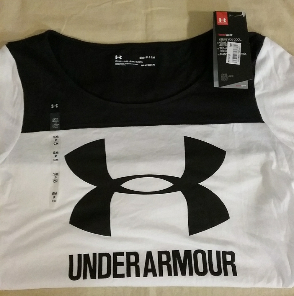 Brand new with tags Under Armour Women's Shirt